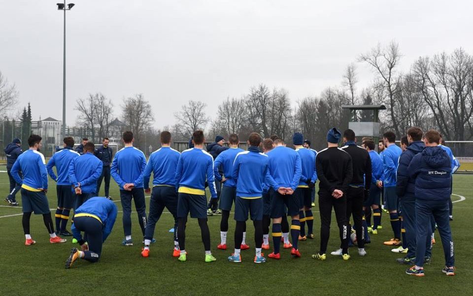 Četa Simona Rožmana bo danes igrala brez Amedeja Vetriha. Foto: Lado Vavpetič/NK Do