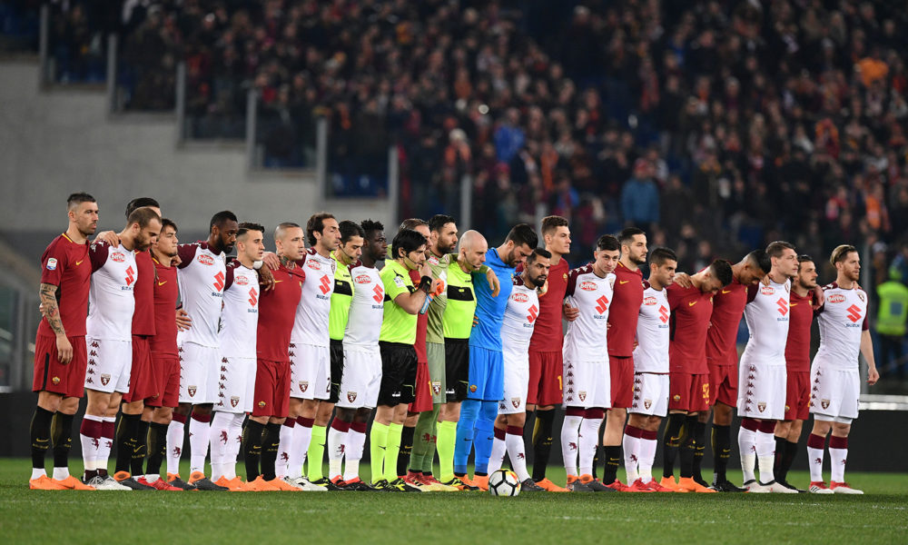Danes so se pred tekmo z minuto molka spomnili na pokojnega Davideja Astorija. Foto: FC Roma