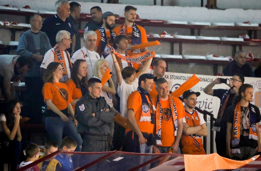 Sixt Primorska je imela kar nekaj svojih navijačev. Foto: ABA liga/Ivica Veselinov